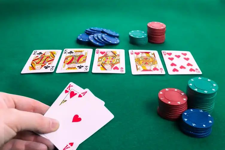 Người dùng Việt Nam trải nghiệm sb24 trên điện thoại di động